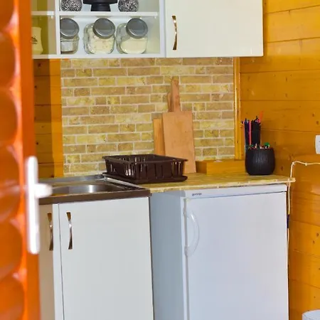 Victoria Rich - Lake House, Free Mini Bar & Sup Boards Holiday home Perucac